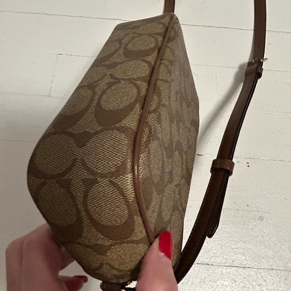 Coach Tan & Brown Signature Crossbody Bag Mini Jamie Camara - Picture 5 of 13